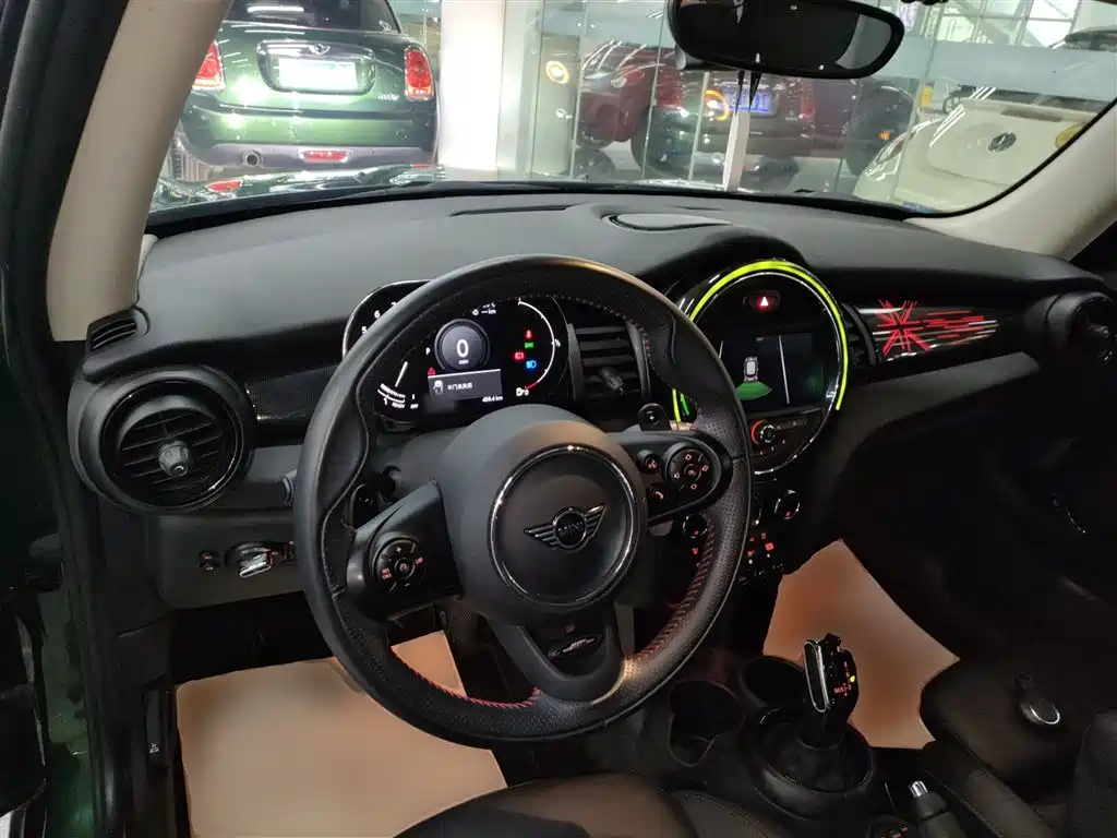 MINI 2.0 T COOPER S Classic