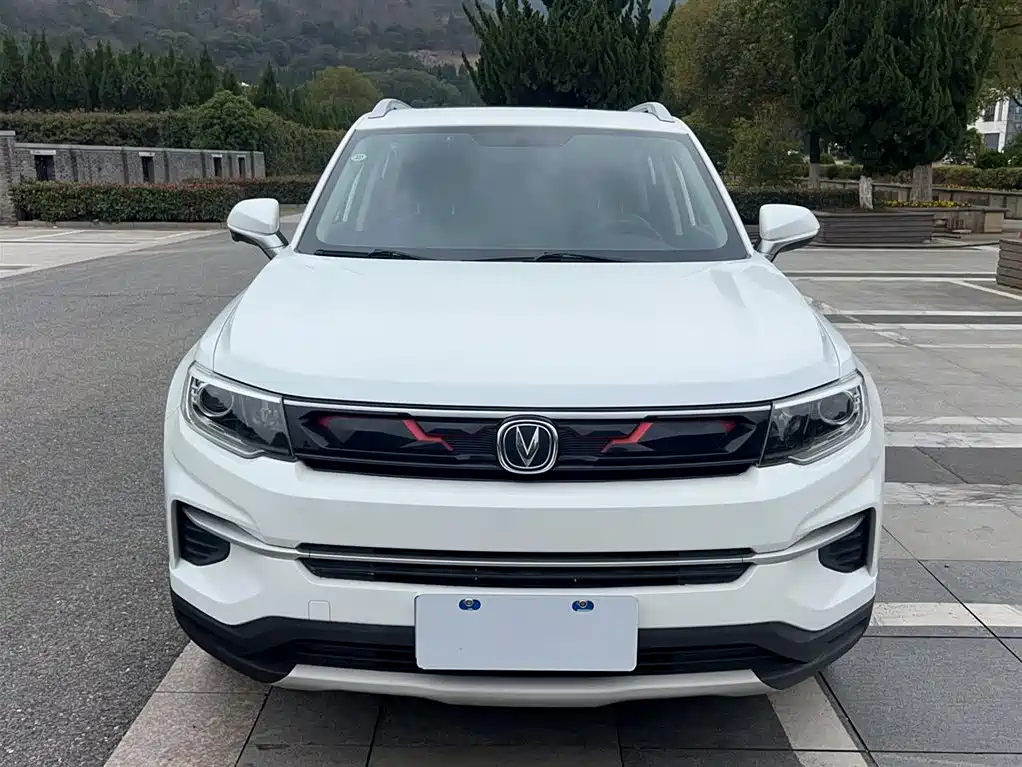 Changan CS35 PLUS 1.4 T DCT Connected Blue Whale
