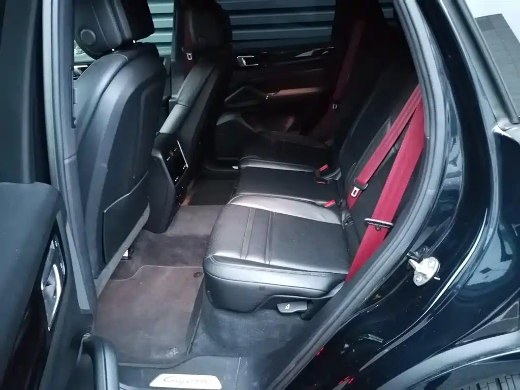 Cayenne NEV Cayenne E-Hybrid 2.0 T