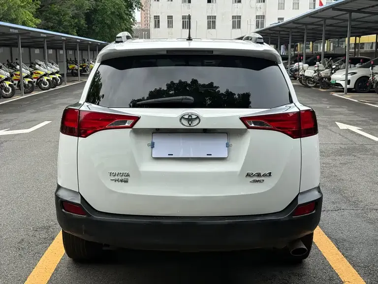 Toyota RAV4 2.5 L Auto 4 WD Elite