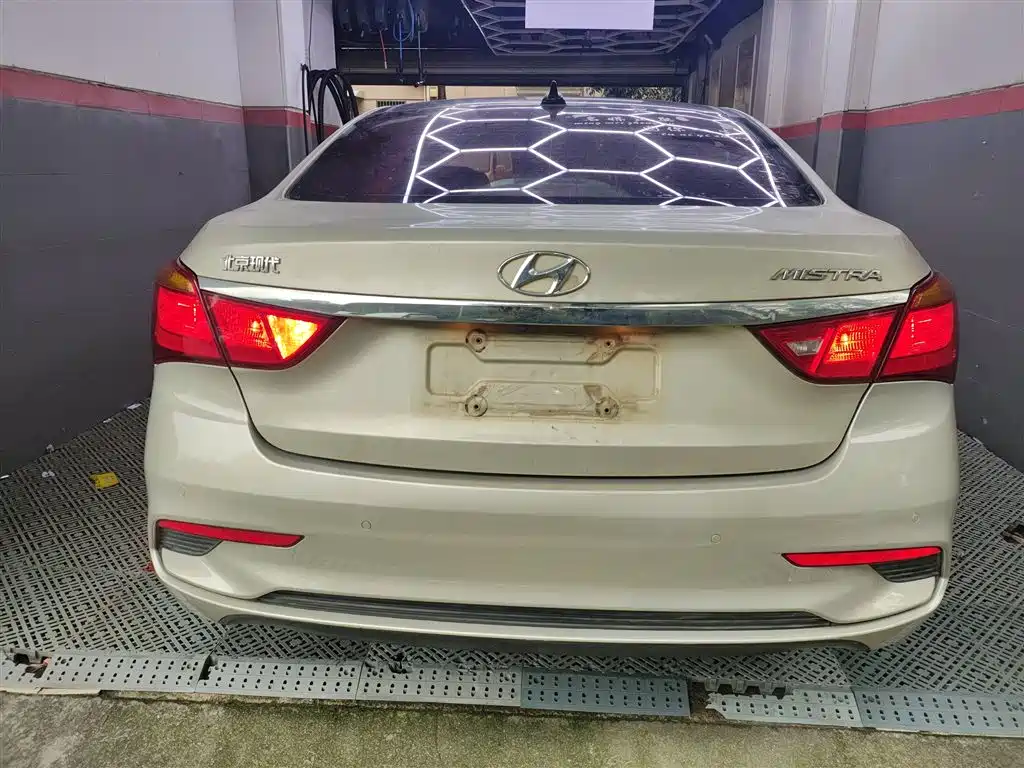 Mistra 1.8 L Auto Intelligent GLS CN-V