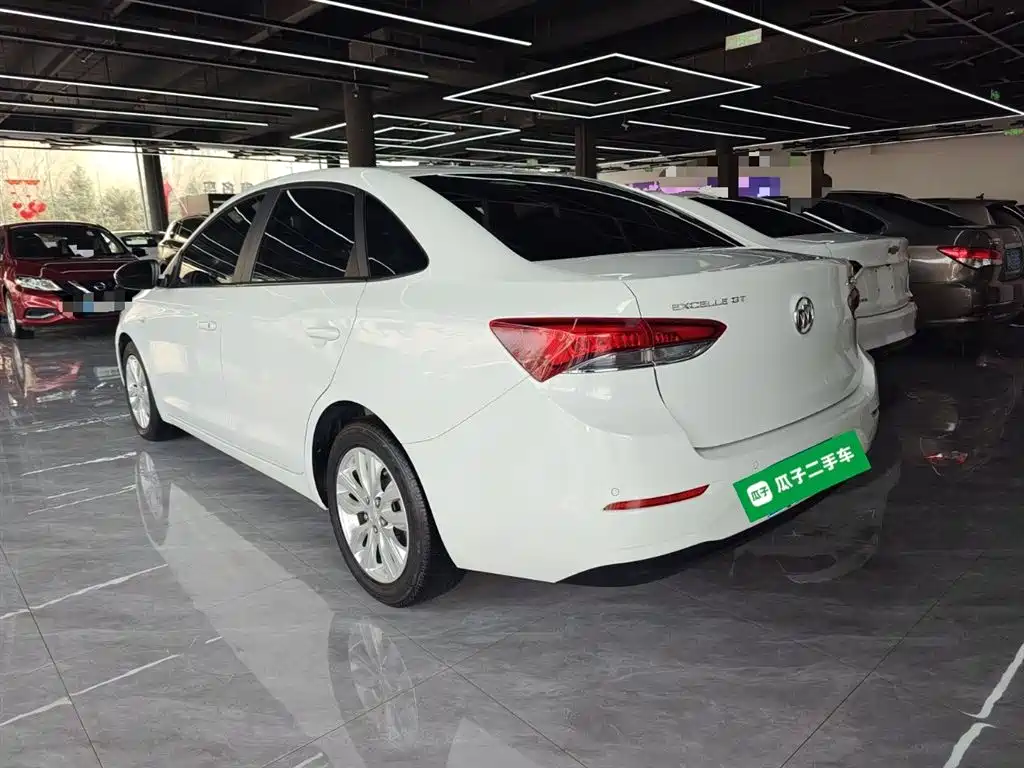 Excelle GT Facelift Exemplary 1.5 L Auto Elite