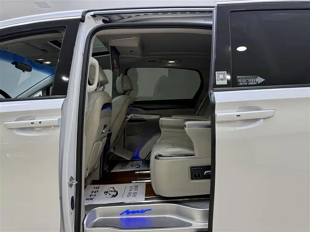 Buick GL8 ES LaCrosse Comfort