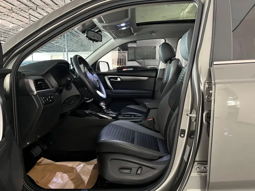 Sportage 2.0 L Auto Smart Enjoyment Luxury