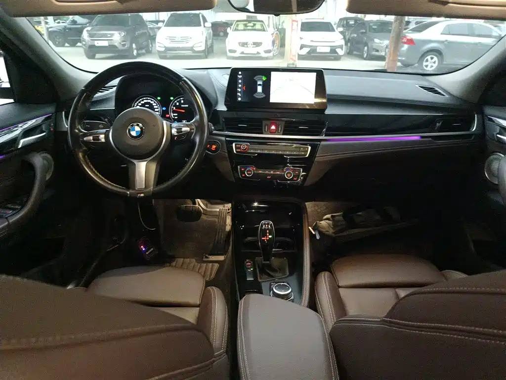 BMW X2 sDrive25 i M Offroad Package