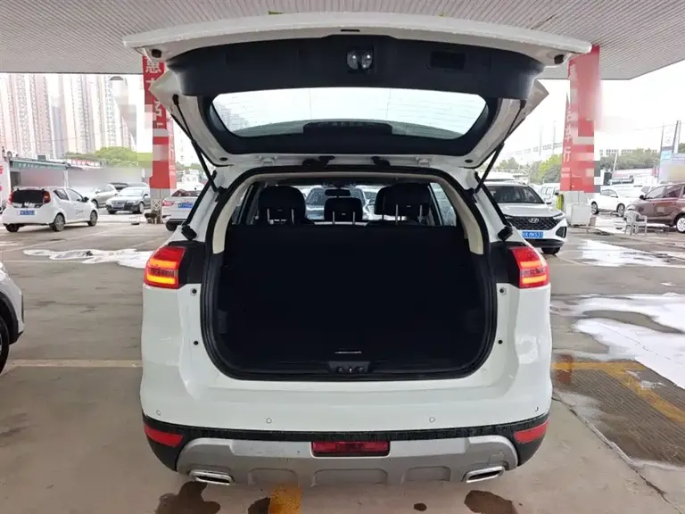 Geely Boyue 2.0 L Manual Smart Style