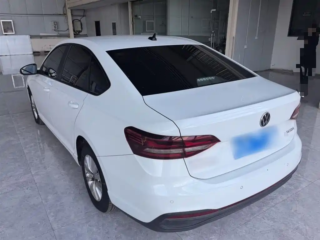 Lavida 1.5 L Auto Comfort