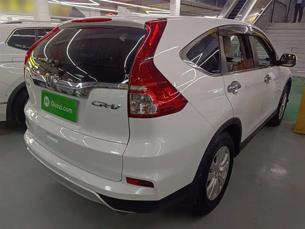 Honda CR-V 2.0 L 2 WD Urban