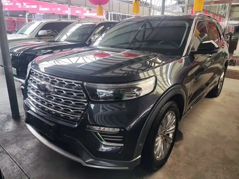 Ford Explorer EcoBoost 285 4 WD Titanium 7-seat