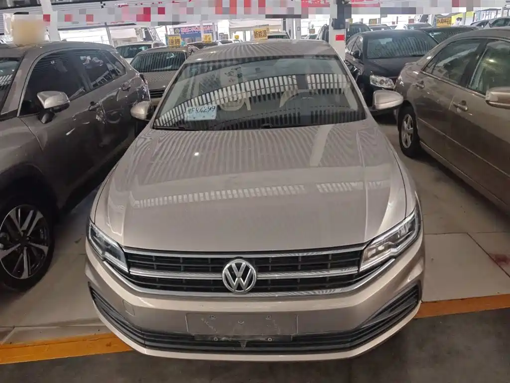 Bora 1.5 L Auto Fashion