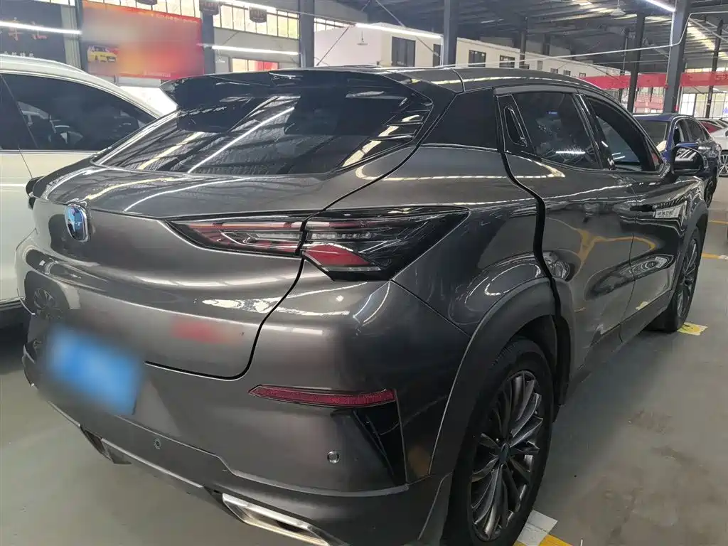 Changan UNI-T 1.5 T Luxury