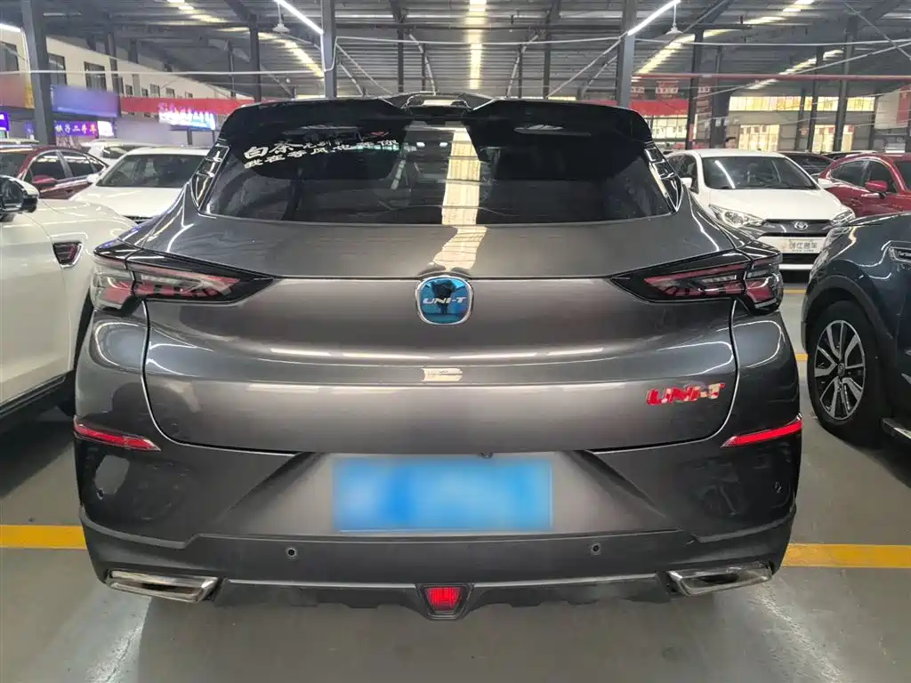 Changan UNI-T 1.5 T Luxury