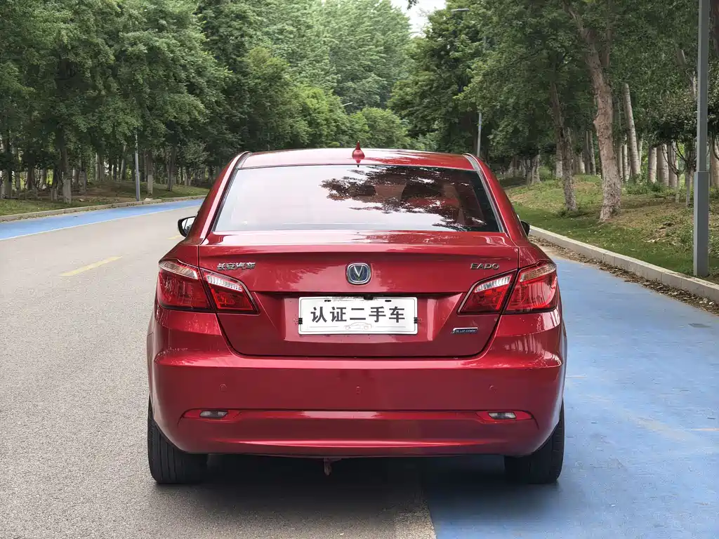 Eado 1.6 L Auto Luxury
