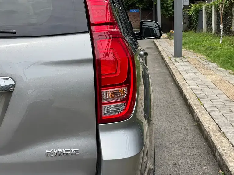 Haval H9 2.0 T Gasoline 4 WD Premium 5-seat