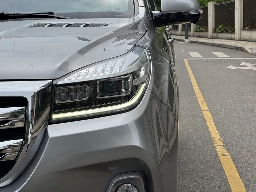Haval H9 2.0 T Gasoline 4 WD Premium 5-seat