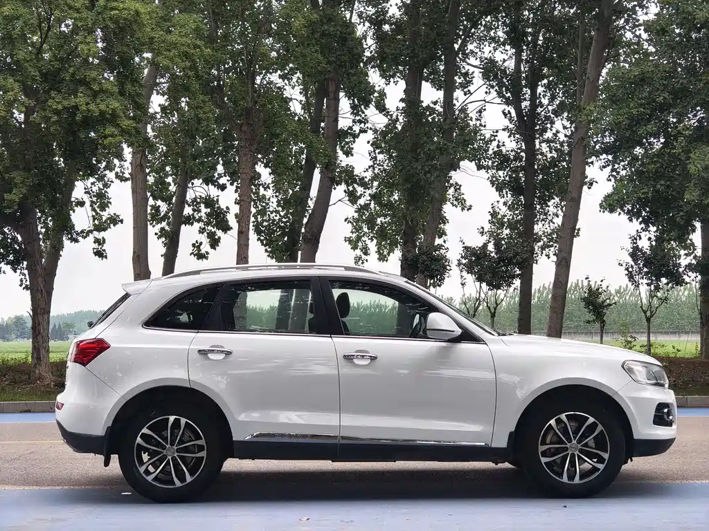 Zotye T600 众泰T600 2016款 2.0 T DCT尊贵型