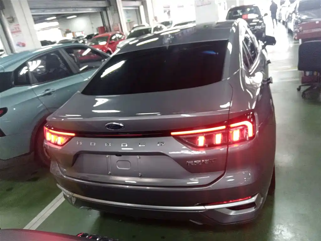 Mondeo EcoBoost 180 Luxury