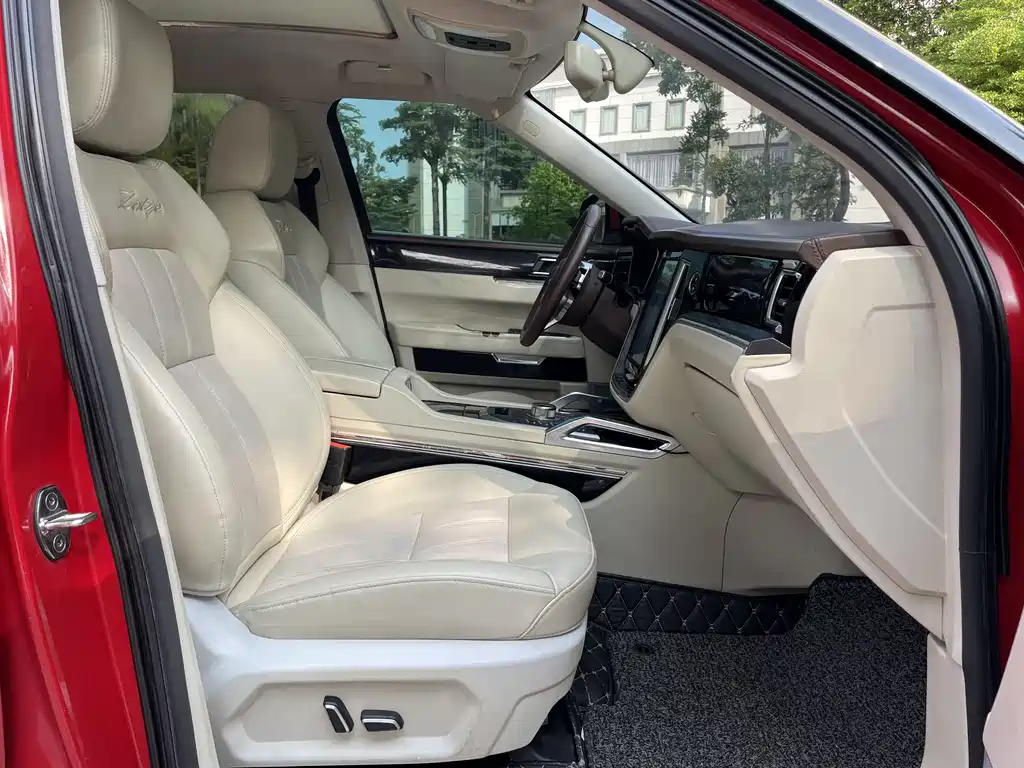 Zotye T700 1.8 T DCT Premium