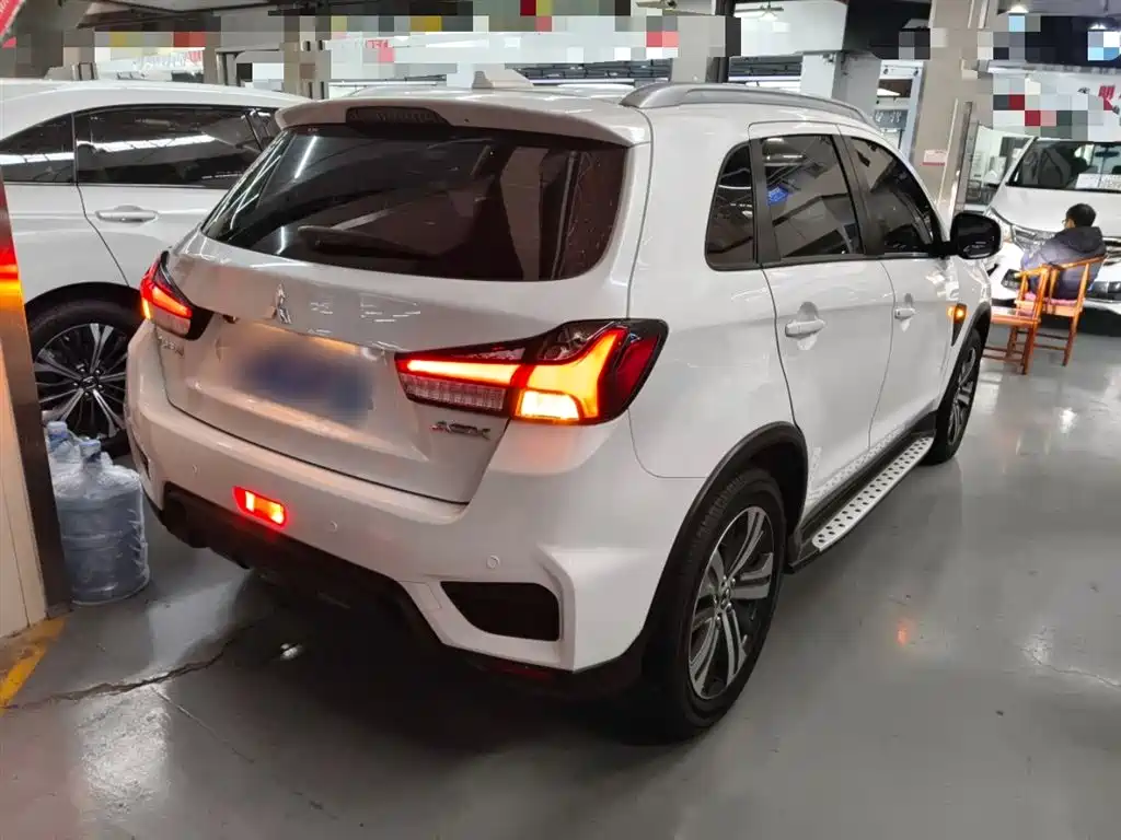 ASX 2.0 L CVT Smart Leading