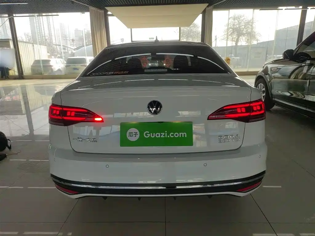 Bora 200 TSI DSG Joy Travel PRO