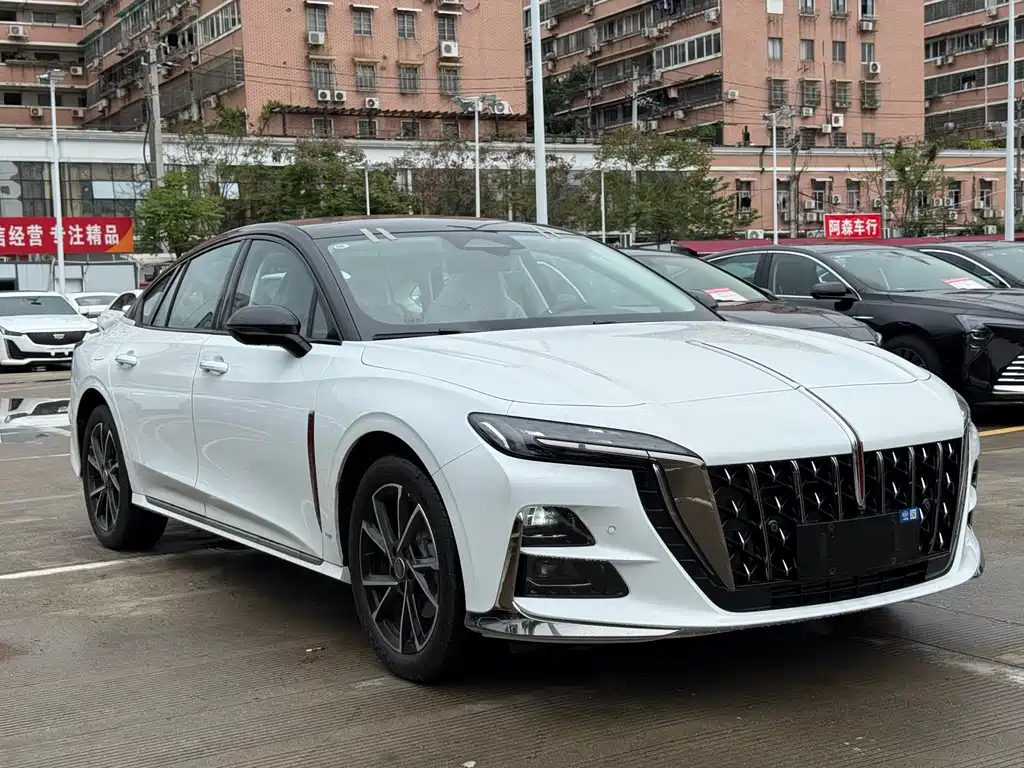 Hongqi H6 2.0 T Aspire Far