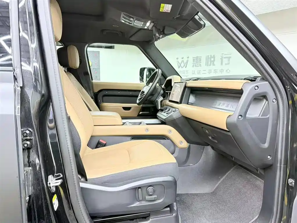 Land Rover Defender 110 3.0 T P400 X
