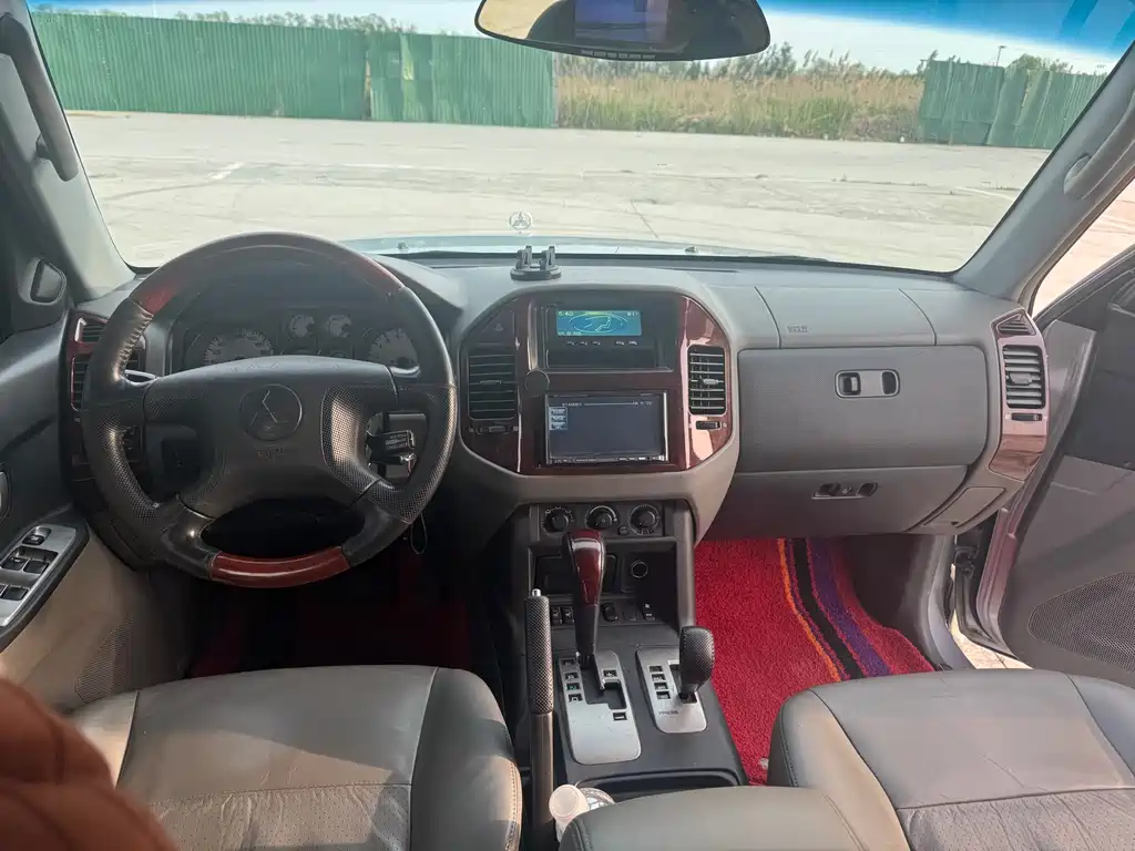 Pajero 帕杰罗 2008款 V73 3.0 L AT GLX