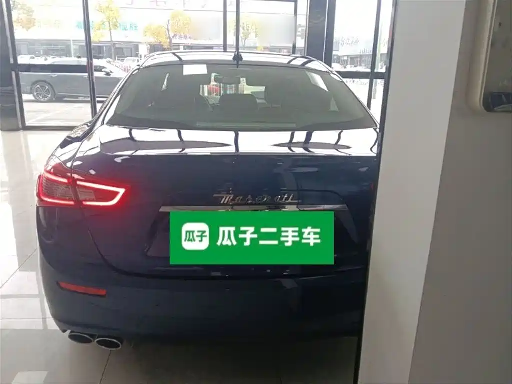 Ghibli 3.0 T Standard