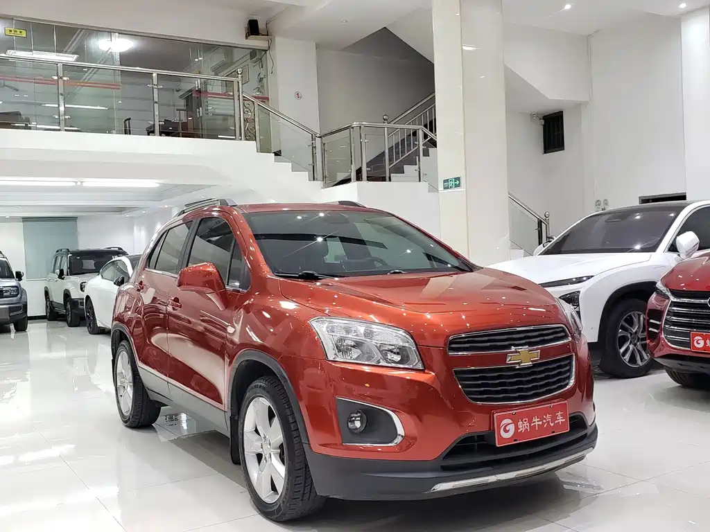 Tracker 1.4 T Auto 2 WD Luxury