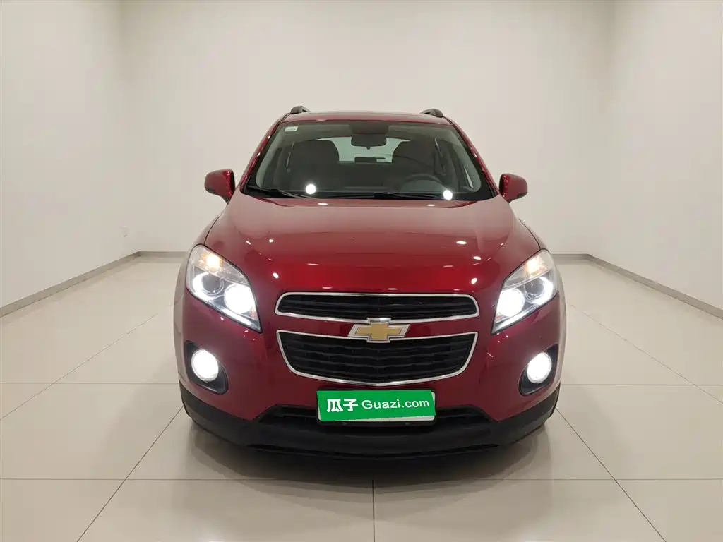 Tracker 1.4 T Manual 2 WD Comfort Sunroof