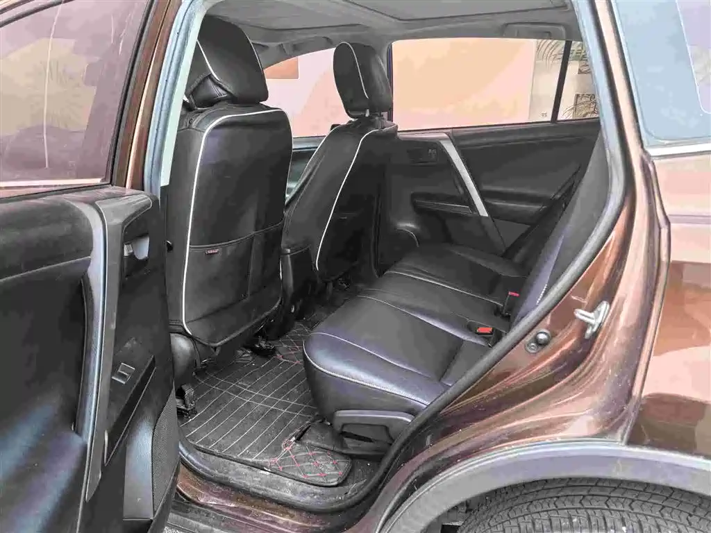 RAV4 2.5 L Auto 4 WD Elite
