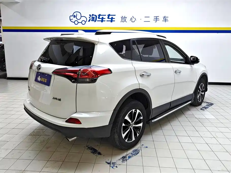 RAV4 2.0 L CVT 2 WD Comfort CN-V