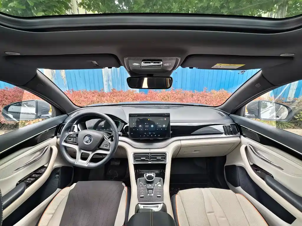 Song PLUS NEV DM-i 110 KM Flagship PLUS