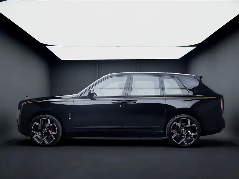 Rolls-Royce Cullinan Black Badge