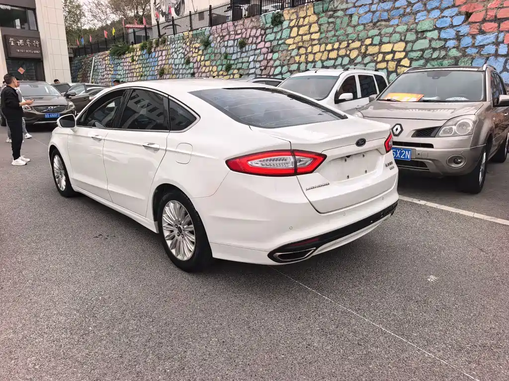 Mondeo 2.0 L GTDi200 Fashion