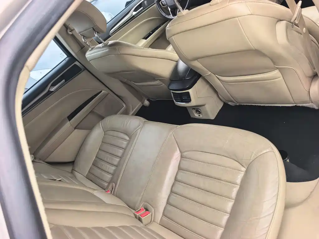 Mondeo 2.0 L GTDi200 Fashion