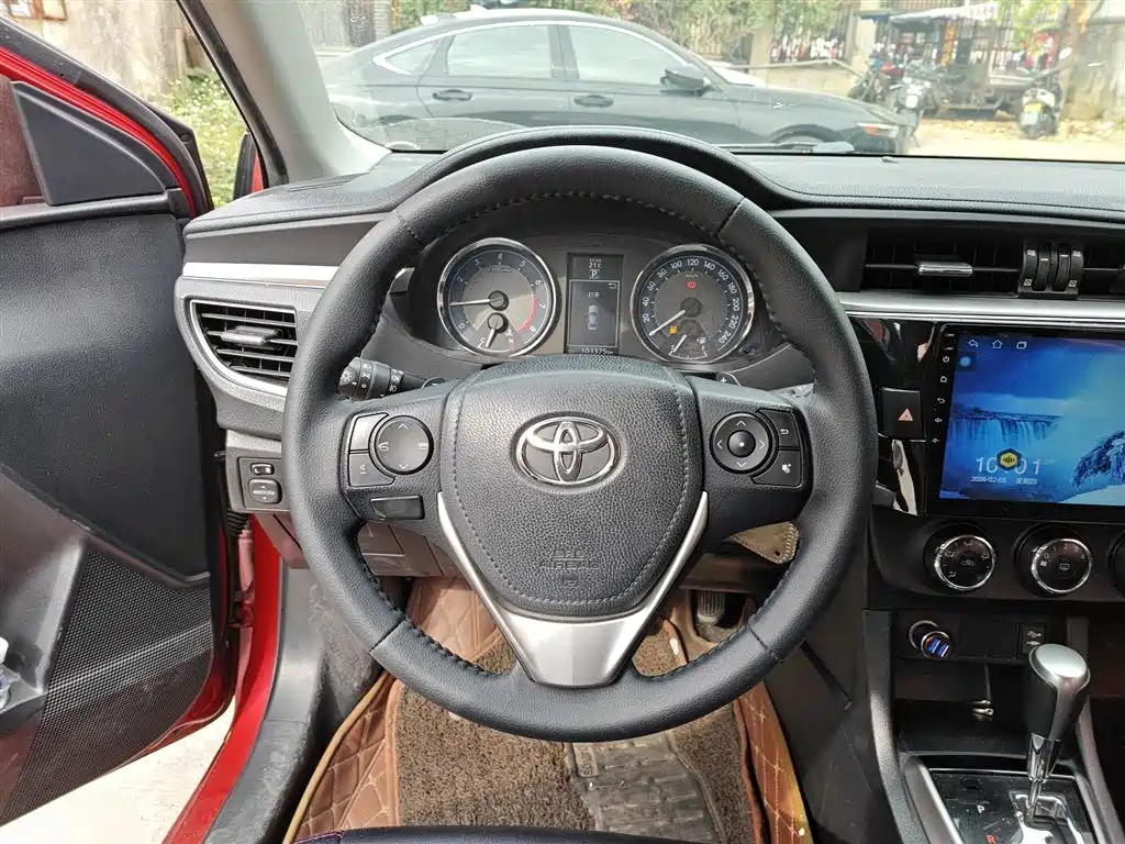 Levin 雷凌 2014款 1.8 GS CVT精英版