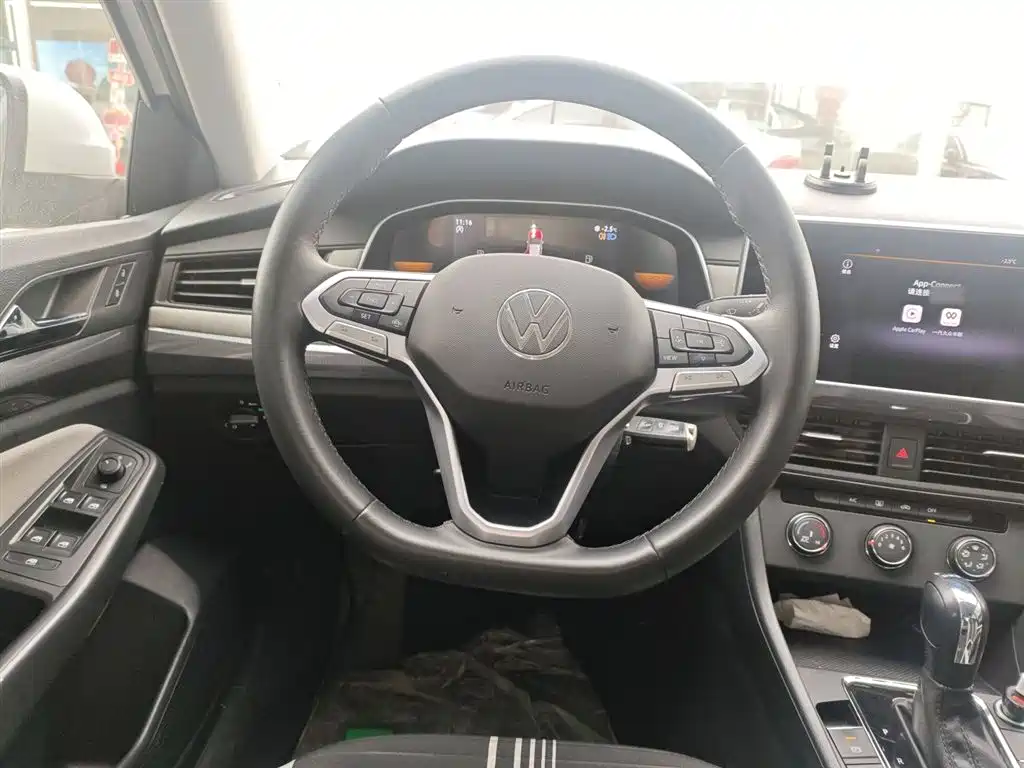 Bora 200 TSI DSG Smooth Travel