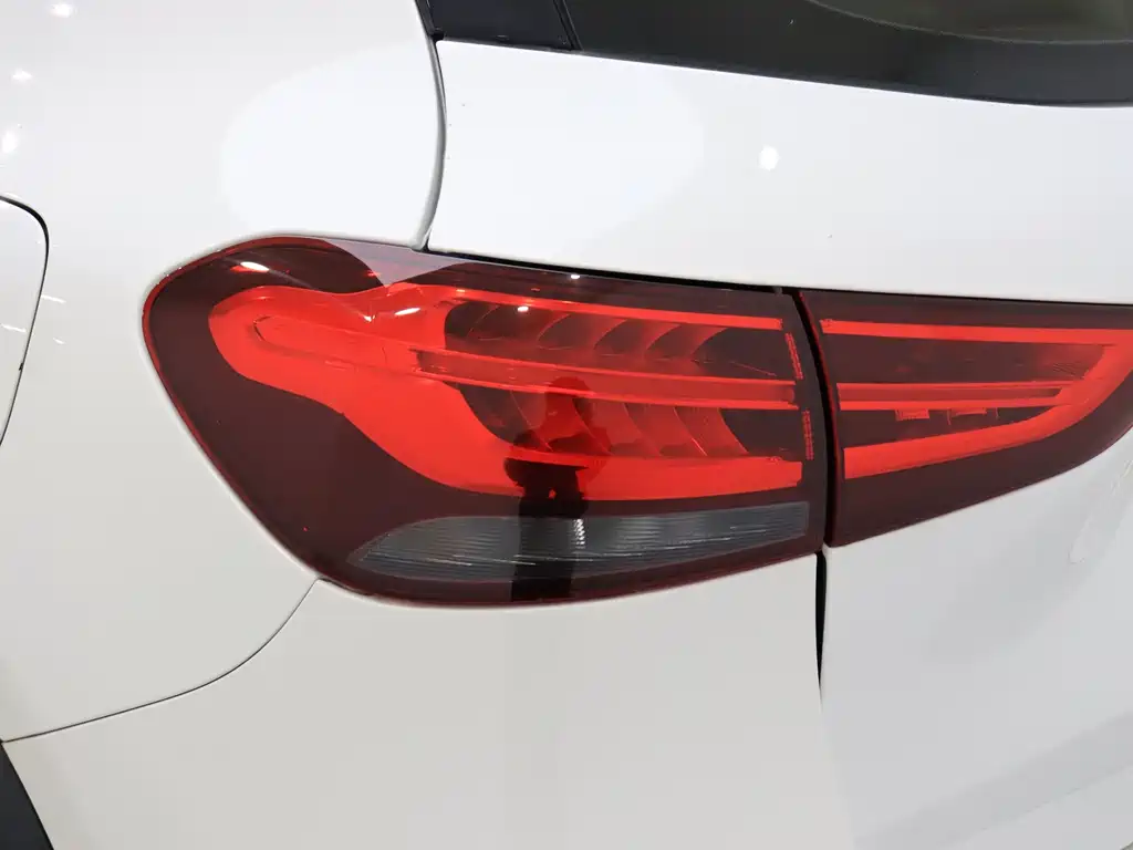 Mercedes-Benz GLA GLA 180