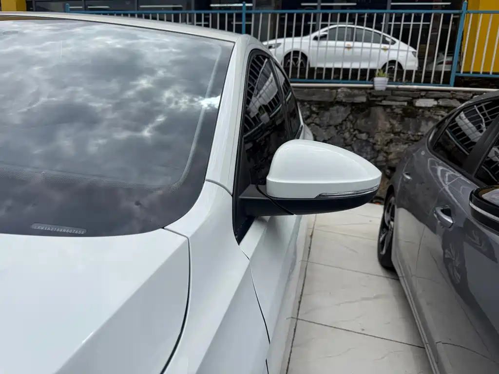 Bora 200 TSI DSG Smooth Travel