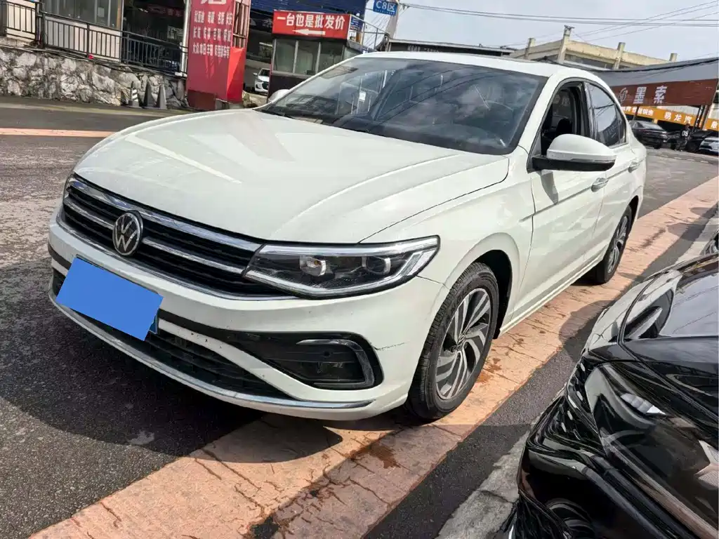 Bora 200 TSI DSG Smooth Travel