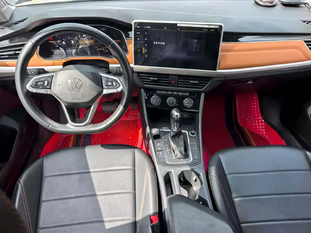Bora 200 TSI DSG Smooth Travel