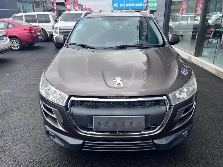 Peugeot 标致4008(进口) 标致4008(进口) 2013款 2.0 L 两驱进取型