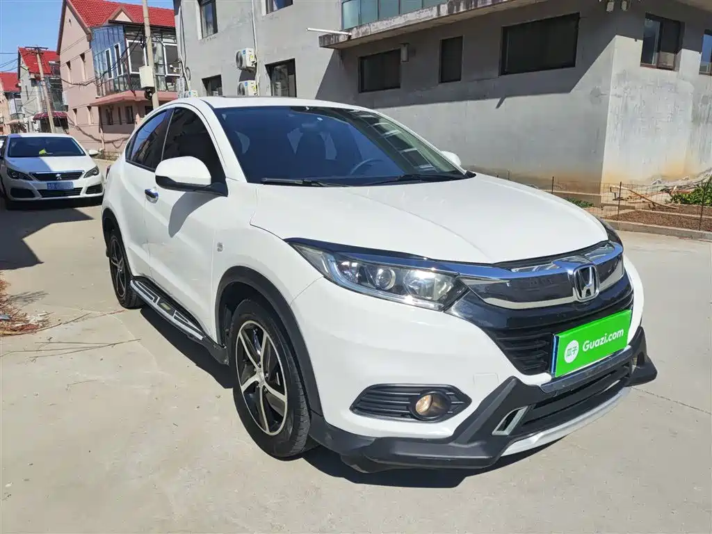 Vezel 1.5 L CVT Pioneer