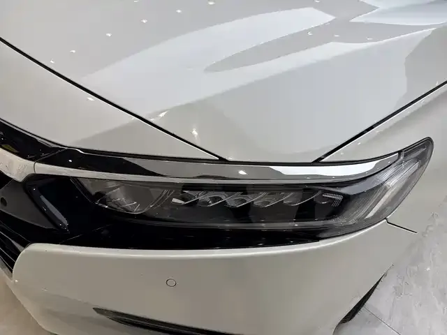 Honda Accord 230 TURBO Comfort CN-VI