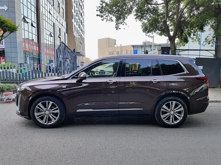 Cadillac XT6 28 T 6-seat 4 WD Luxury