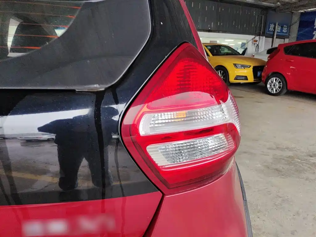 Yuanjing X1 1.3 L Auto Fun