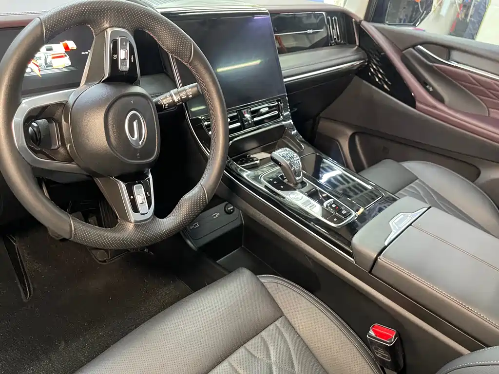 GAC Trumpchi M8 Master Series 400 T Distinguished