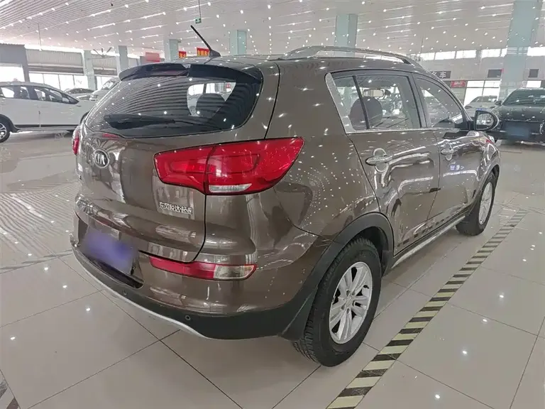 Kia Sportage 2.0 L Auto 2 WD GL