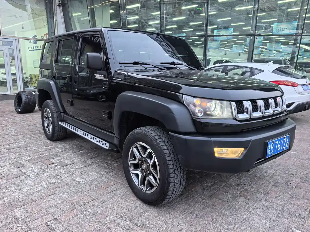 BAIC BJ40 40 L 2.3 T Auto 4 WD Premium